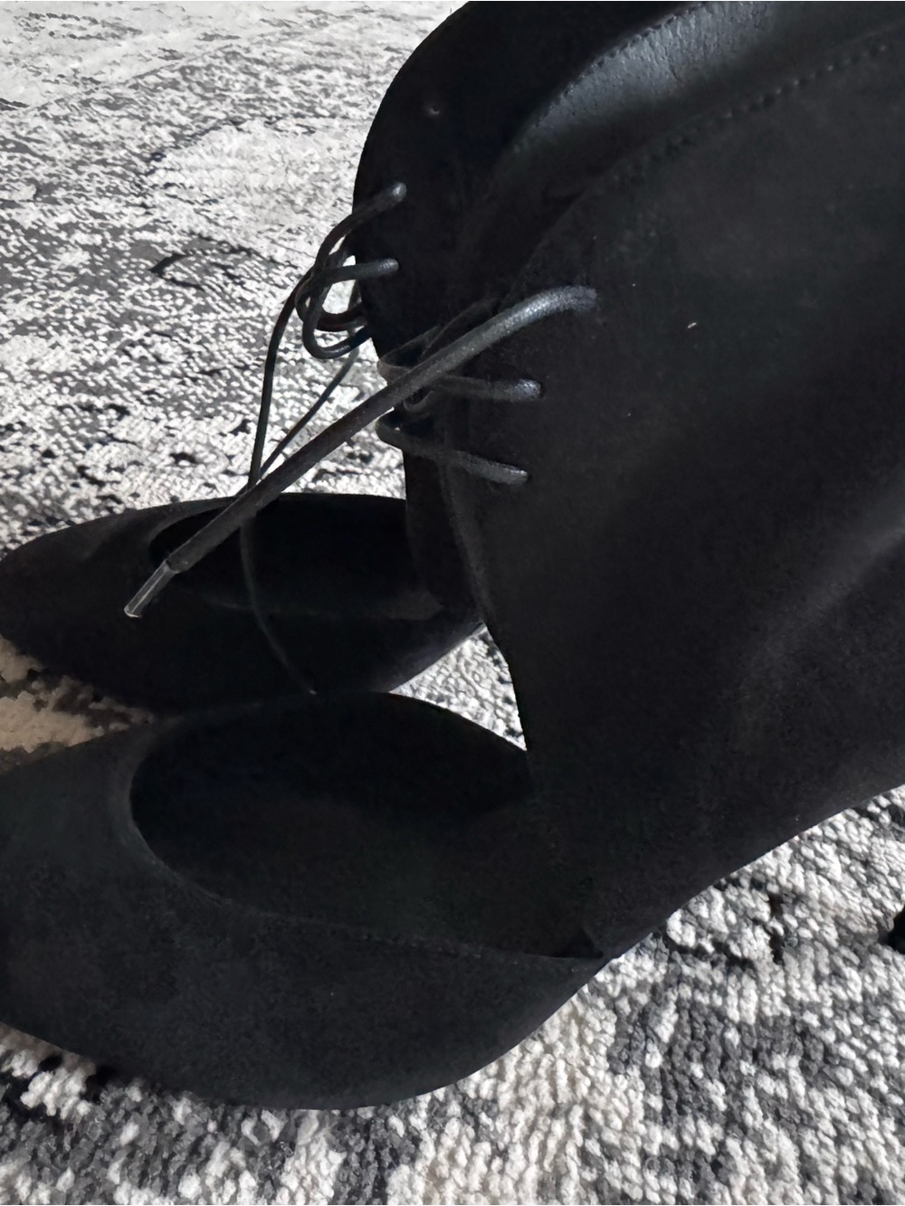 Alaïa Black Suede Lace-Up Pointed-Toe Heels